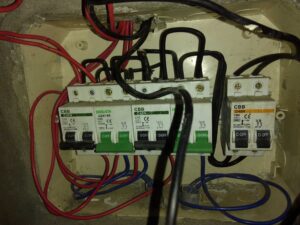 cuanto-tiempo-dura-el-cableado-electrico-de-una-casa